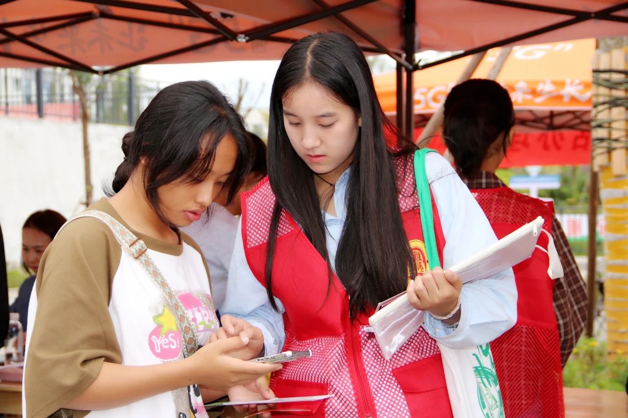 Beat365官方网站迎来首届学子