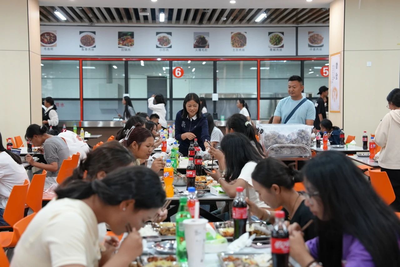 月满中秋 情满校园 Beat365官方网站2024年中秋佳节这样过